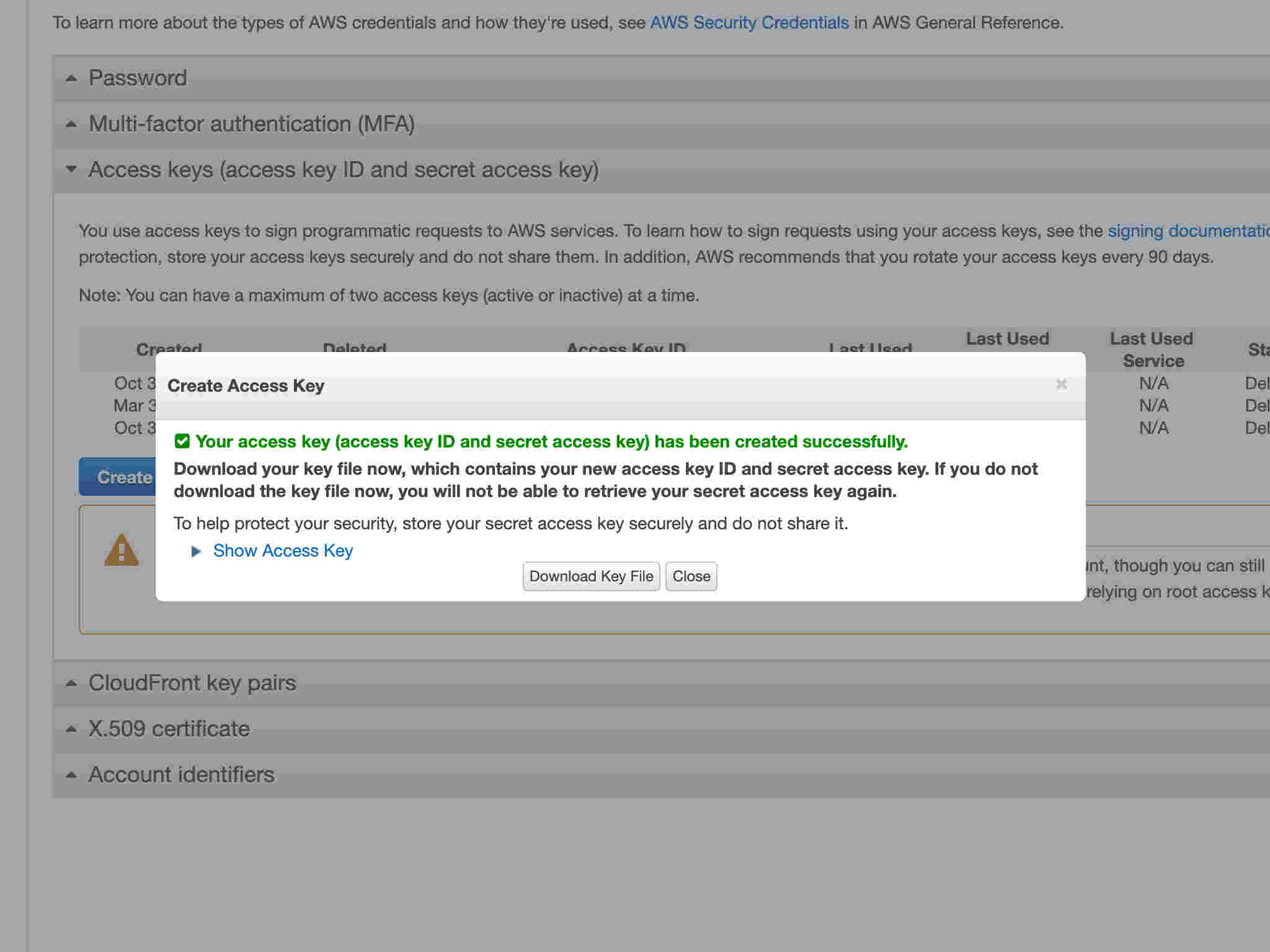 A modal window appears suggesting that the key was created successfully.